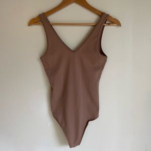 Abercrombie & Fitch - Soft A&F Collection - Taupe - V-neck Bodysuit